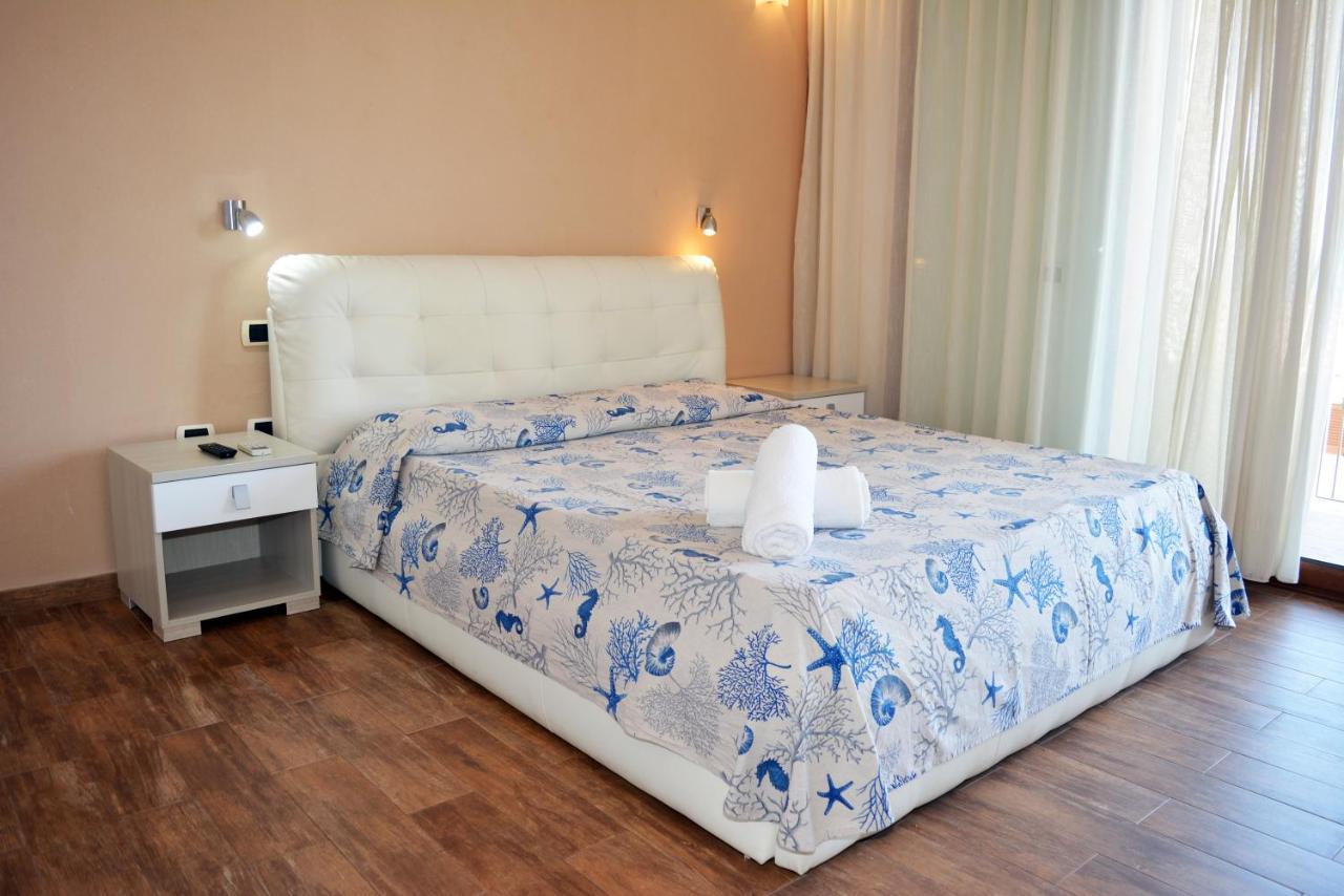 Hotel La Contessa Santa Teresa Gallura Eksteriør bilde