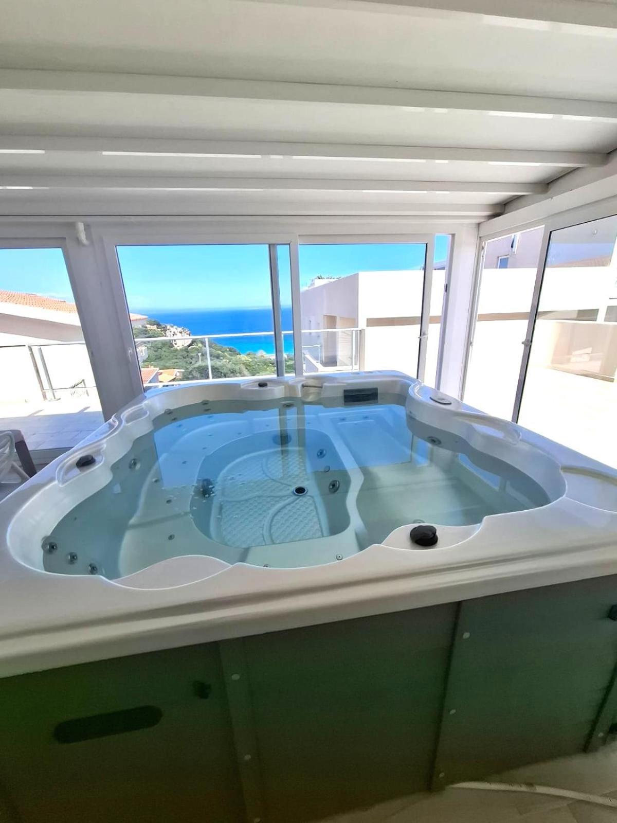 Hotel La Contessa Santa Teresa Gallura Eksteriør bilde