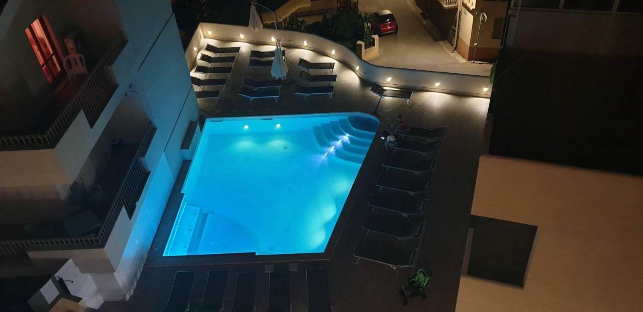 Hotel La Contessa Santa Teresa Gallura Eksteriør bilde