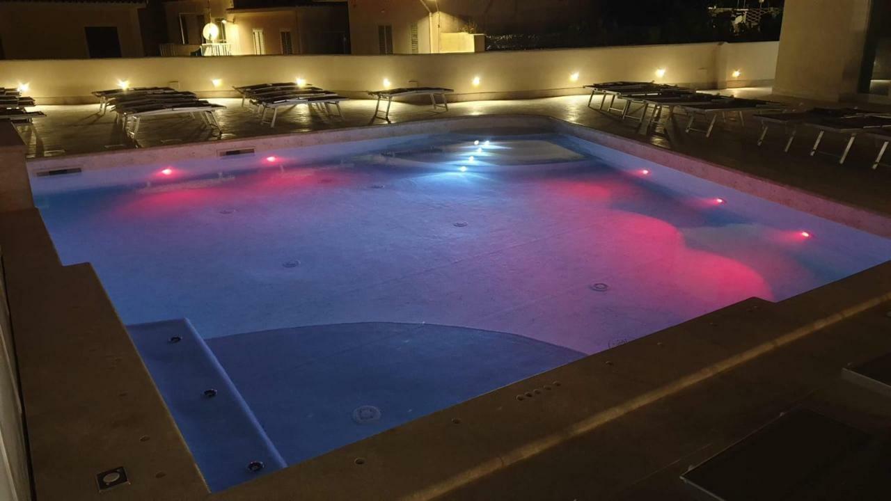 Hotel La Contessa Santa Teresa Gallura Eksteriør bilde